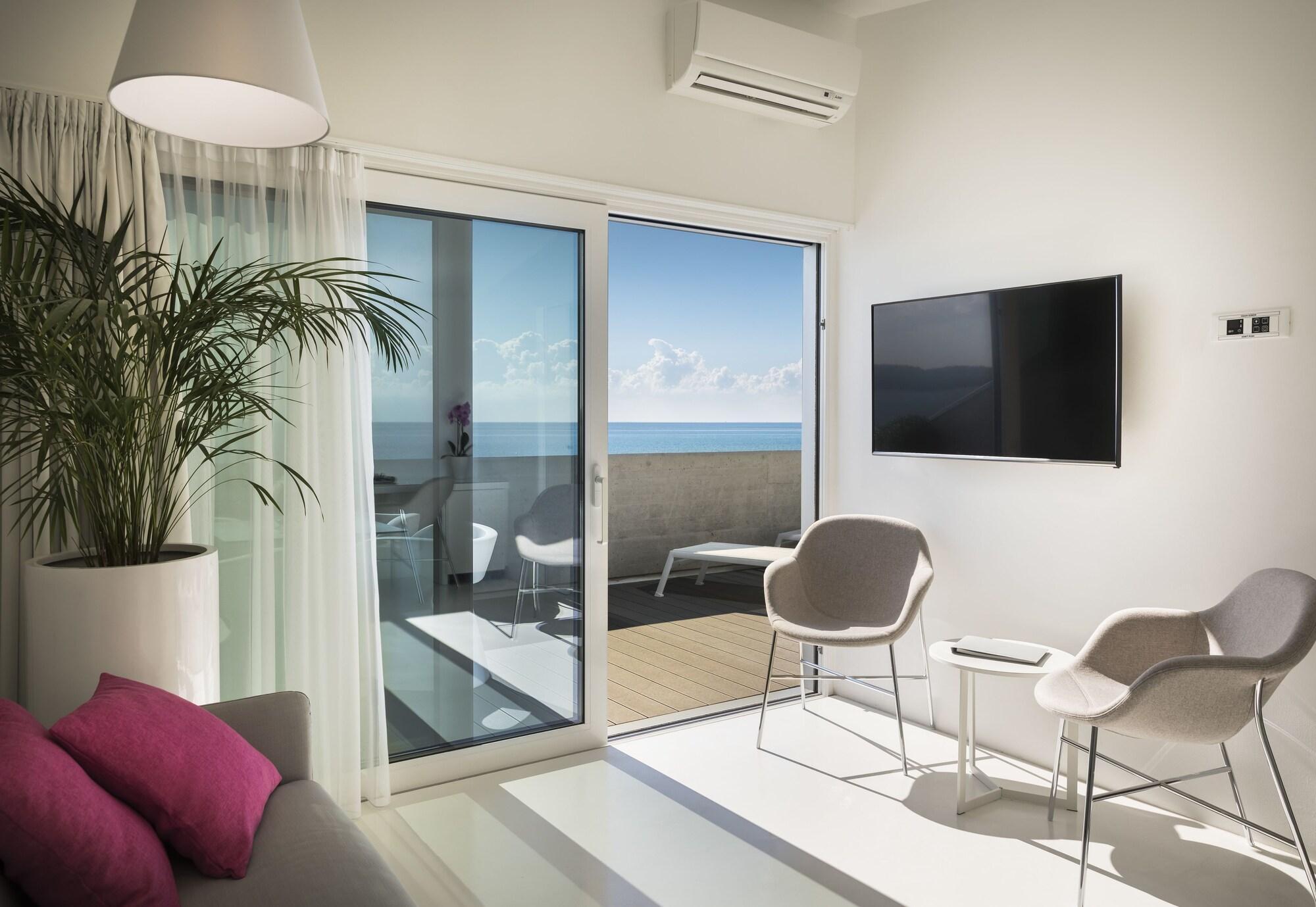 Rivalmare Beach Boutique Hotel - New! Новиград Екстериор снимка