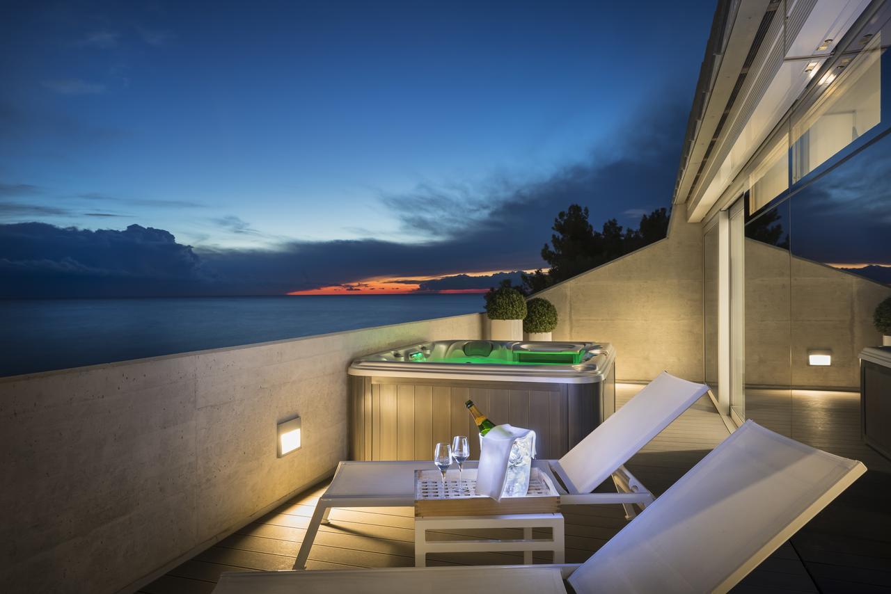 Rivalmare Beach Boutique Hotel - New! Новиград Екстериор снимка